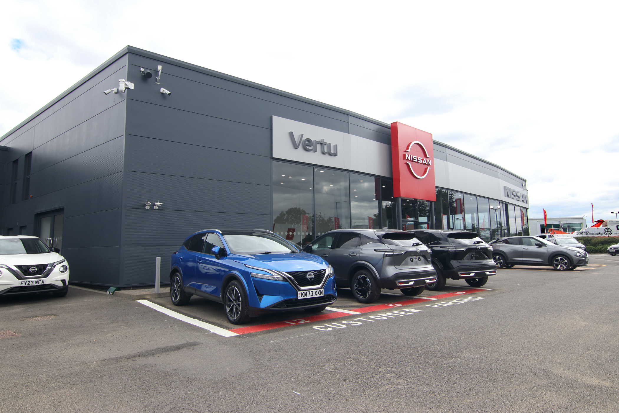 Nissan-Tamworth.jpg