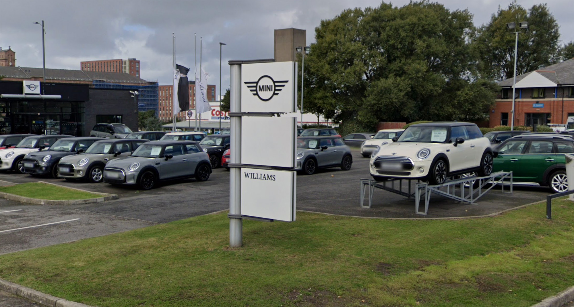Williams-Liverpool-Mini-Sep-2022.jpg