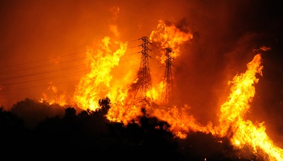 california-wildfire-powerlines.jpg