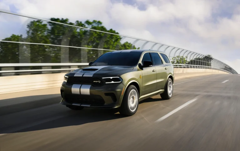 2026-Dodge-Durango-SRT-Hellcat-Jailbreak-13.webp.webp