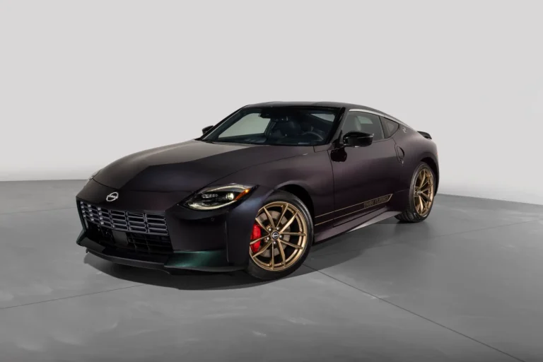 2026-Nissan-Z-Heritage-1.webp.webp