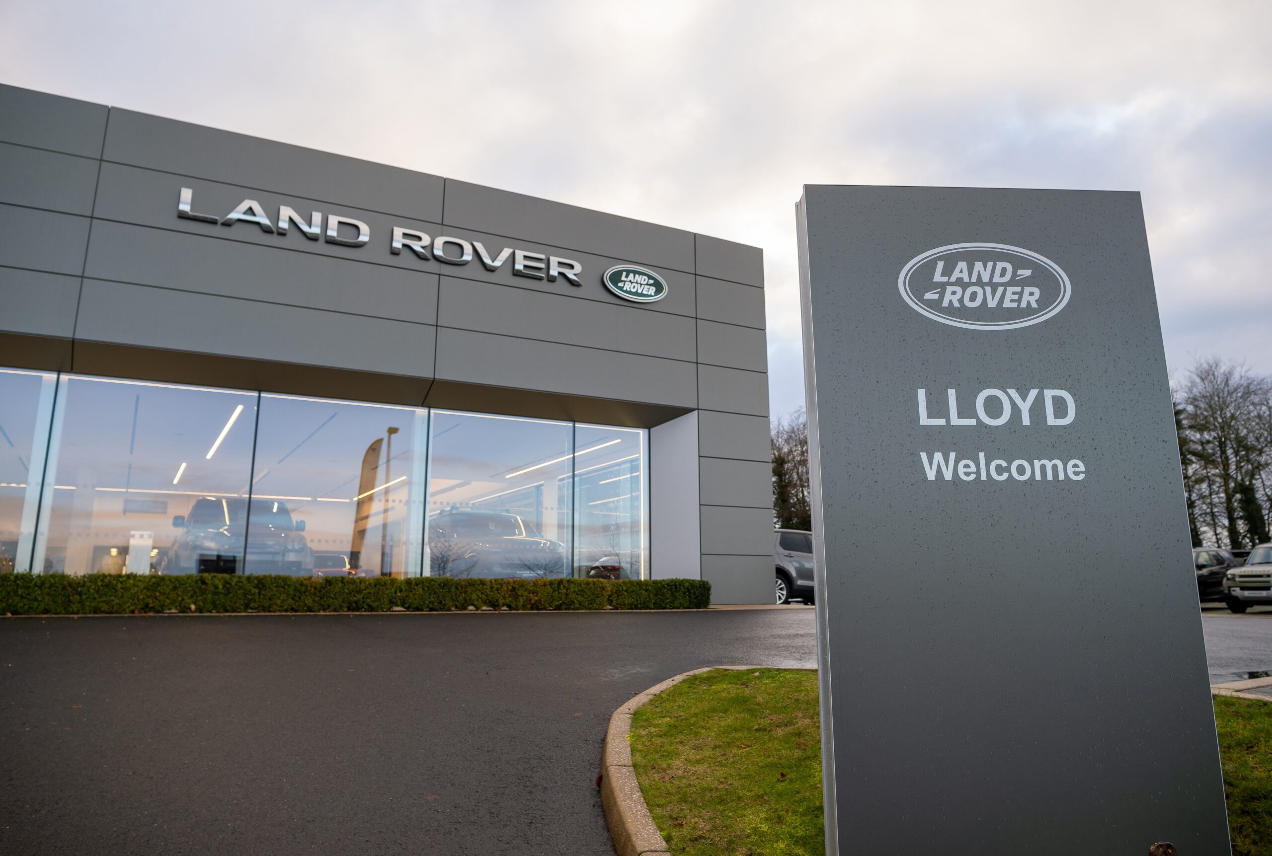 Lloyd-Land-Rover-scaled.jpeg