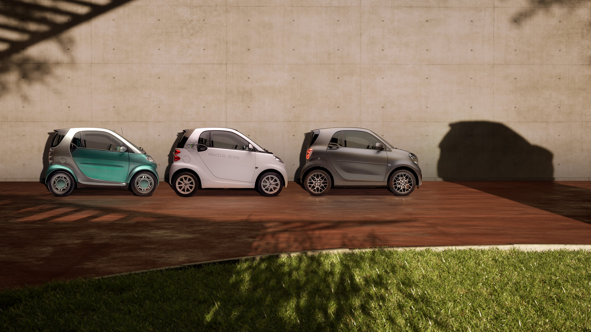 Smart-ForTwo-2-line-up.jpg