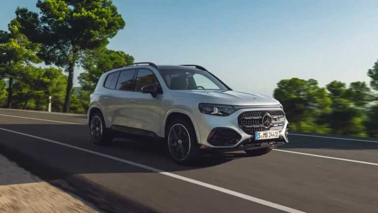 2027-Mercedes-Benz-GLB-1-e1765218422115.webp.webp